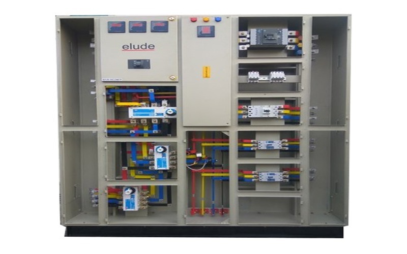 MCCB Panel by ZIP ARC Automation